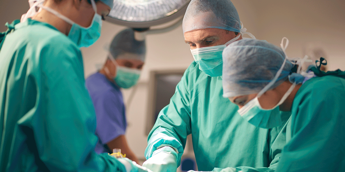 Severe Knee and Hip Infections Occurring During Surgery Blamed on 3M Surgical Device
